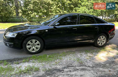 Седан Audi A6 2004 в 