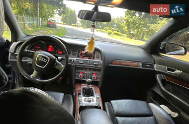 Седан Audi A6 2004 в 
