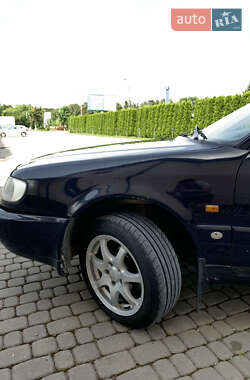 Седан Audi A6 1997 в 