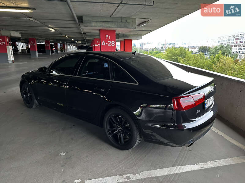 Седан Audi A6 2012 в Киеве