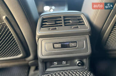 Седан Audi A6 2020 в 