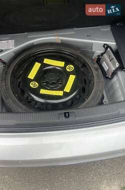 Седан Audi A6 2011 в 