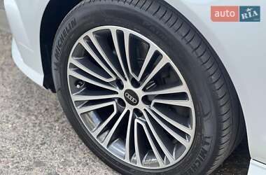 Седан Audi A6 2018 в 