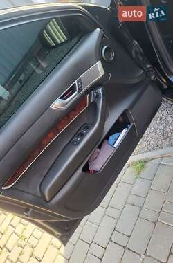 Седан Audi A6 2006 в 