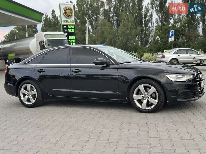 Седан Audi A6 2014 в Хмельницком