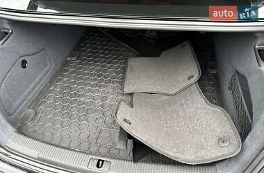 Седан Audi A6 2014 в 