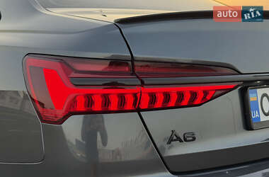 Седан Audi A6 2022 в 