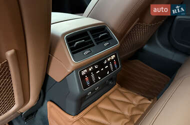 Седан Audi A6 2022 в 