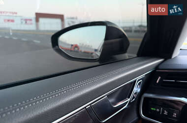 Седан Audi A6 2022 в 
