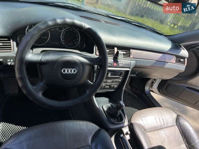 Седан Audi A6 2000 в Николаеве
