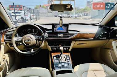 Седан Audi A6 2018 в 