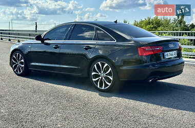 Седан Audi A6 2012 в 