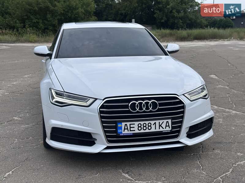 Седан Audi A6 2017 в Киеве
