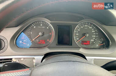 Седан Audi A6 2004 в 