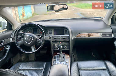 Седан Audi A6 2004 в 