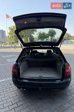 Универсал Audi A6 2001 в 