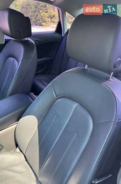 Седан Audi A6 2013 в 