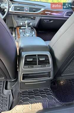 Седан Audi A6 2013 в 