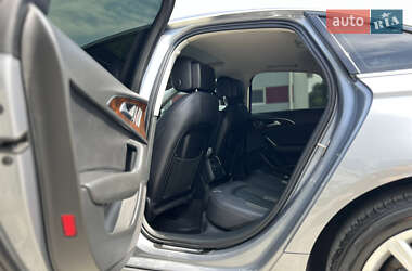 Седан Audi A6 2015 в 
