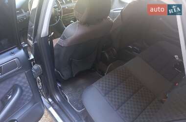 Седан Audi A6 2000 в 