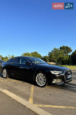 Седан Audi A6 2023 в 