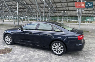 Седан Audi A6 2015 в 