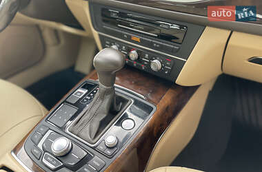 Седан Audi A6 2015 в 
