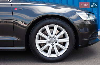 Седан Audi A6 2012 в 
