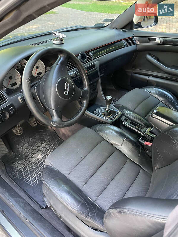 Универсал Audi A6 2002 в Тячеве