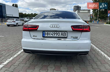 Седан Audi A6 2016 в 