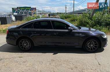 Седан Audi A6 2014 в 