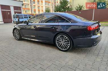Седан Audi A6 2016 в 