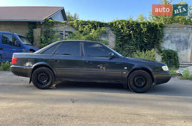 Седан Audi A6 1995 в 
