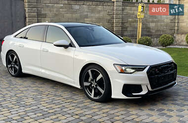 Седан Audi A6 2021 в 