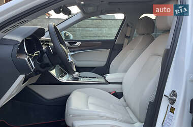 Седан Audi A6 2021 в 