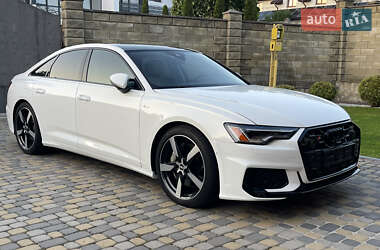 Седан Audi A6 2021 в 