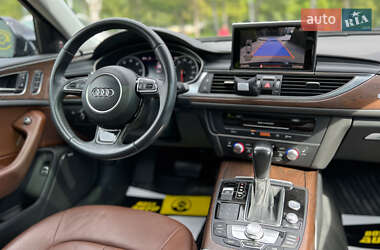 Седан Audi A6 2015 в 