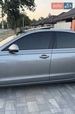 Седан Audi A6 2014 в 