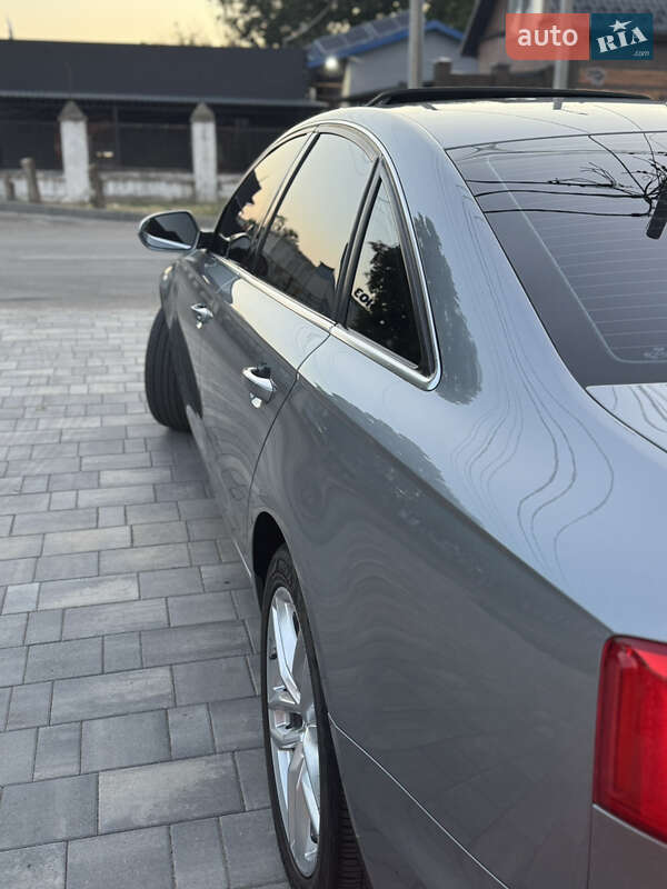Седан Audi A6 2014 в Измаиле