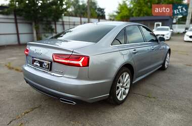 Седан Audi A6 2015 в 