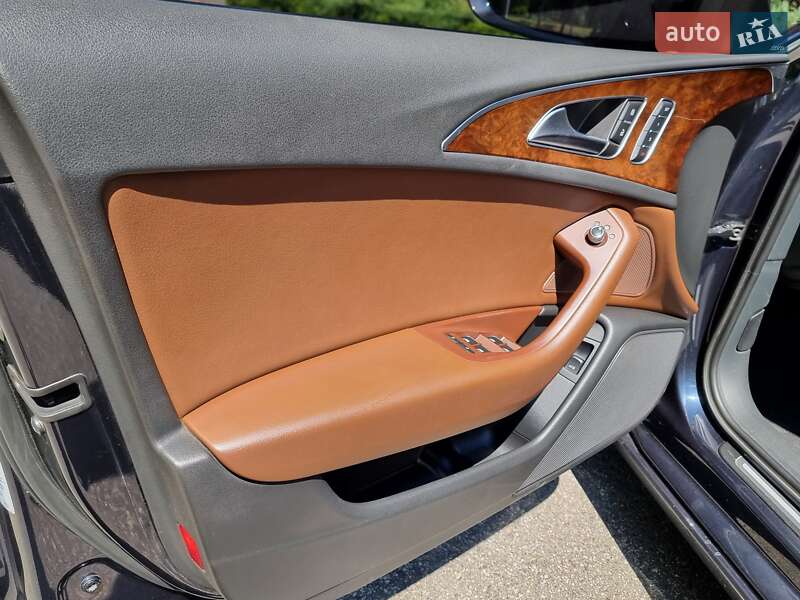 Седан Audi A6 2012 в Киеве