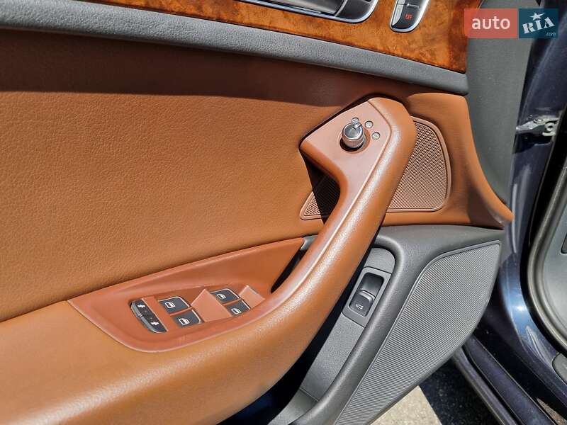 Седан Audi A6 2012 в Киеве