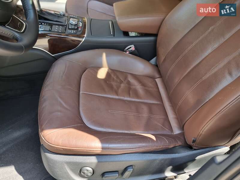 Седан Audi A6 2012 в Киеве