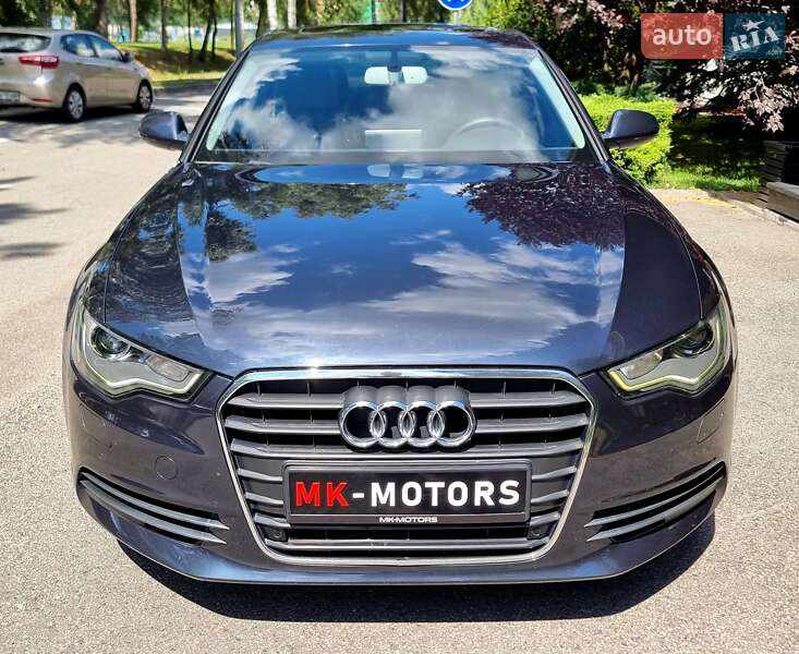 Седан Audi A6 2012 в Киеве