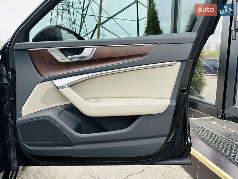 Седан Audi A6 2019 в Харькове