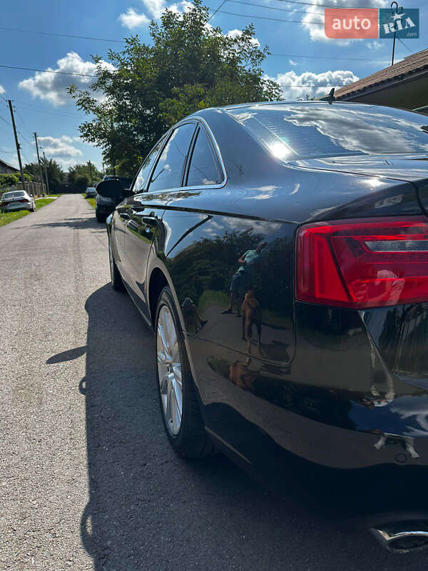 Седан Audi A6 2012 в Нововолинську