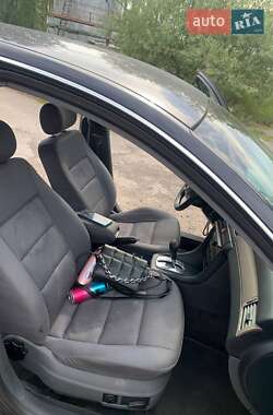Седан Audi A6 1998 в 