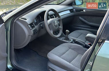 Универсал Audi A6 2001 в 