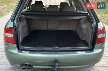 Универсал Audi A6 2001 в 