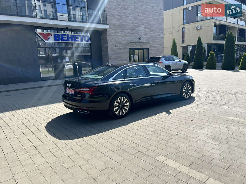 Седан Audi A6 2021 в Чопе